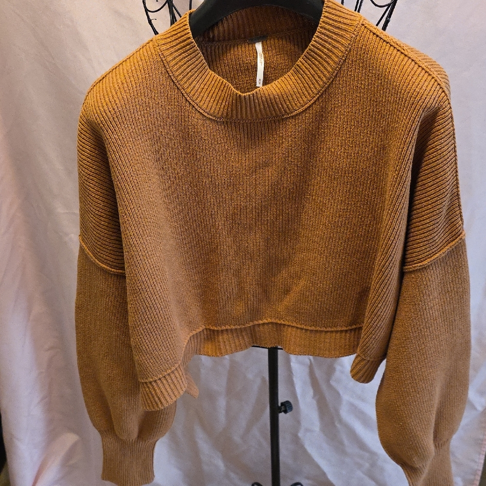 Free People Women's Crew Neck Sweater in Warm Brown (Katie #16)